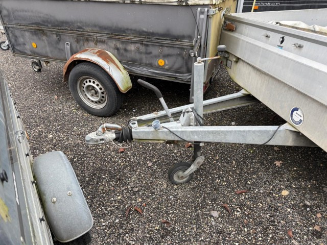 Hapert Azure Hochlader 2,7 to. 4050 x 1800 x 300 mm - Remorque voiture: photos 2 Hapert Azure Hochlader 2,7 to. 4050 x 1800 x 300 mm - Remorque voiture: photos 2