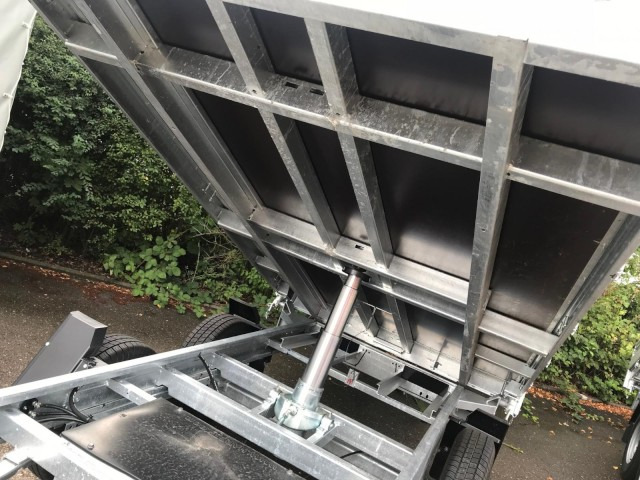 Hapert Cobalt 3-Seitenkipper HM-2 3050 x 1800 x 300 mm, ZG 3,0 to. E-Pumpe, Plane 180 cm - Remorque benne: photos 2 Hapert Cobalt 3-Seitenkipper HM-2 3050 x 1800 x 300 mm, ZG 3,0 to. E-Pumpe, Plane 180 cm - Remorque benne: photos 2