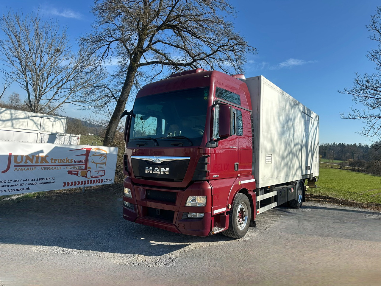 MAN TGX 18.440 4x2 Fahrschule - Camion fourgon: photos 1 MAN TGX 18.440 4x2 Fahrschule - Camion fourgon: photos 1