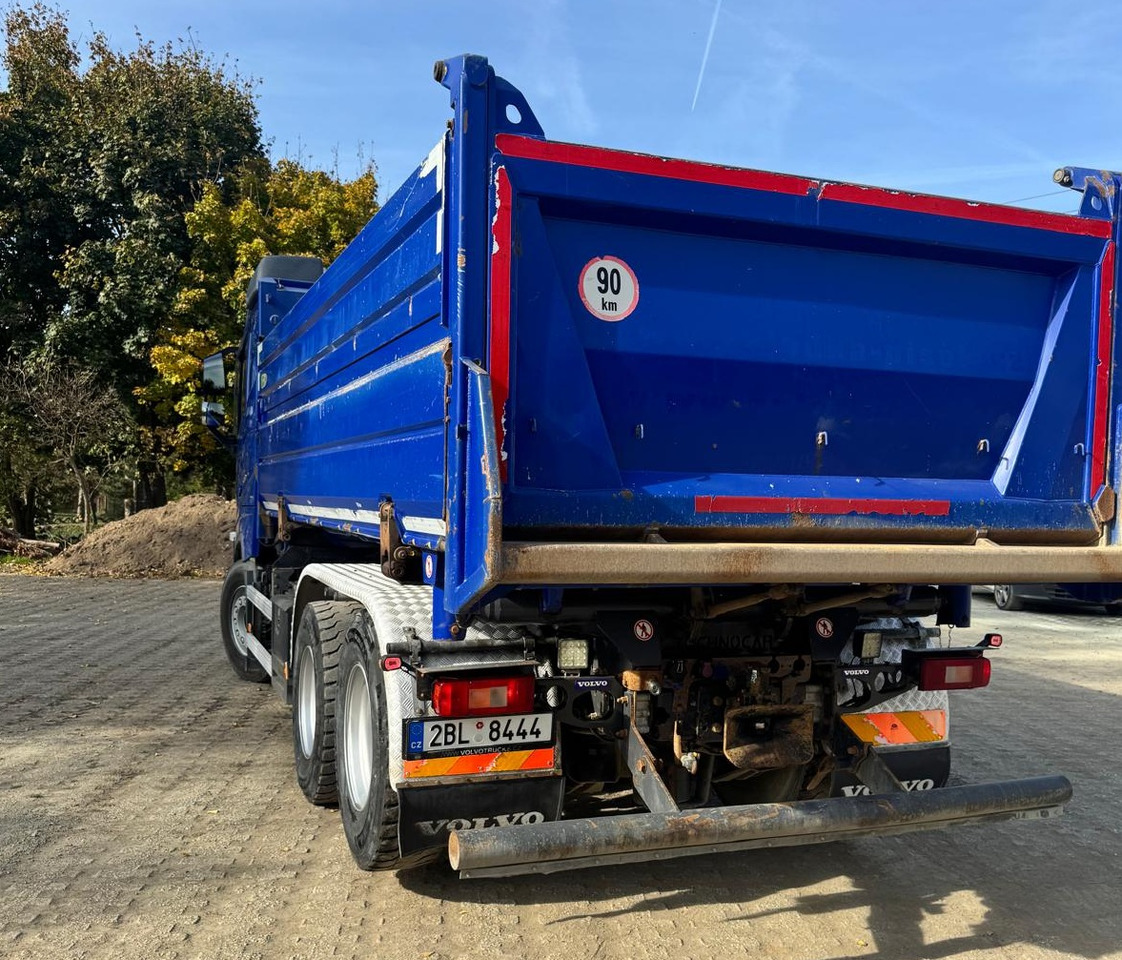 VOLVO FH 500 6x4 ZVEDACÍ NÁPRAVA / LIFTACHSE * Bordmatic - Camion benne: photos 3 VOLVO FH 500 6x4 ZVEDACÍ NÁPRAVA / LIFTACHSE * Bordmatic - Camion benne: photos 3