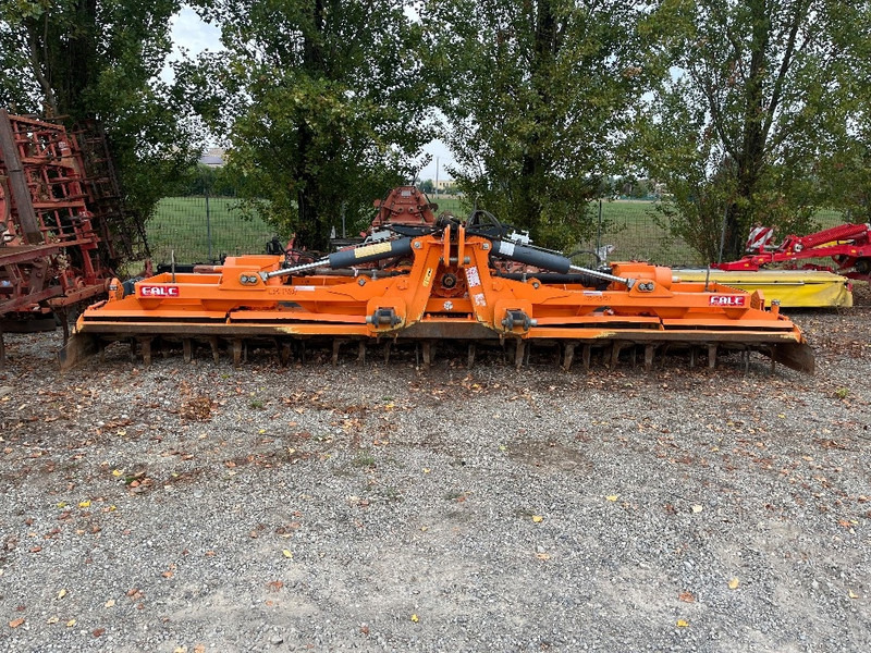 Falc Super Magnum 6000 P - Herse rotative: photos 1 Falc Super Magnum 6000 P - Herse rotative: photos 1
