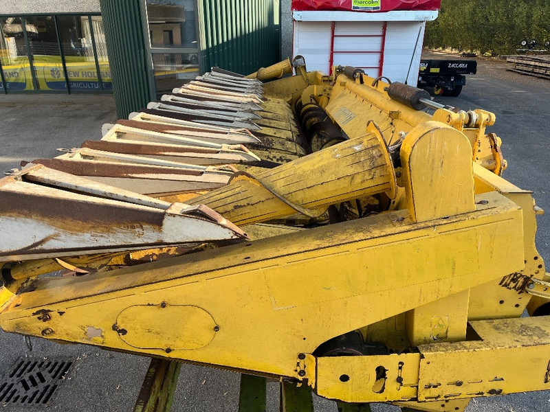 Fantini LH3 - Moissonneuse-batteuse: photos 2 Fantini LH3 - Moissonneuse-batteuse: photos 2