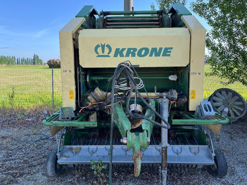 Krone Vario Pack 1800 - Presse à balles rondes: photos 3 Krone Vario Pack 1800 - Presse à balles rondes: photos 3