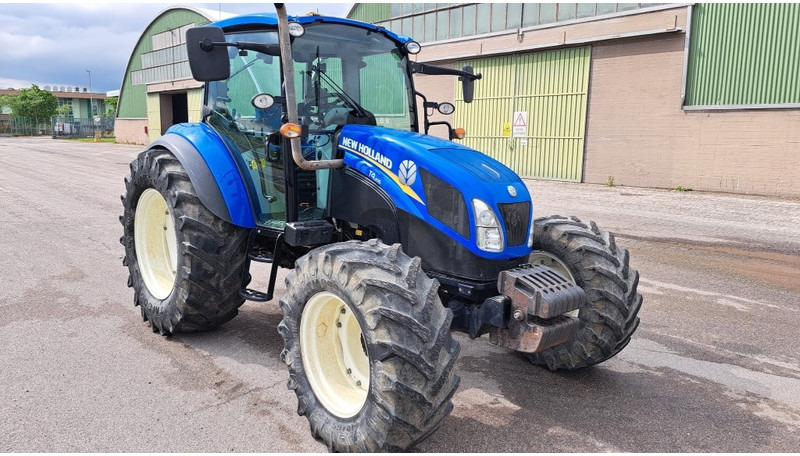 New Holland T 4.105 - Tracteur agricole: photos 1 New Holland T 4.105 - Tracteur agricole: photos 1