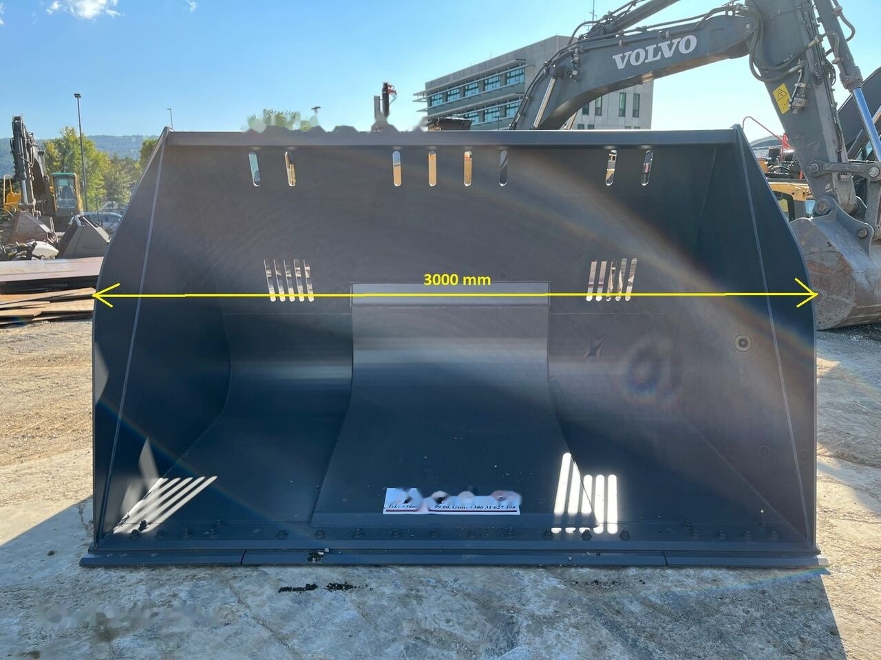 Balavto Loader bucket 3000 mm - Godet pour chargeur: photos 2 Balavto Loader bucket 3000 mm - Godet pour chargeur: photos 2