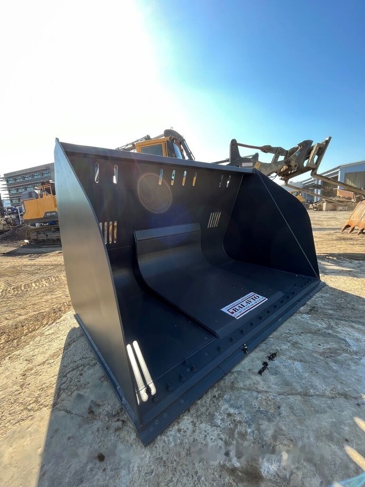 Balavto Loader bucket 3000 mm - Godet pour chargeur: photos 4 Balavto Loader bucket 3000 mm - Godet pour chargeur: photos 4