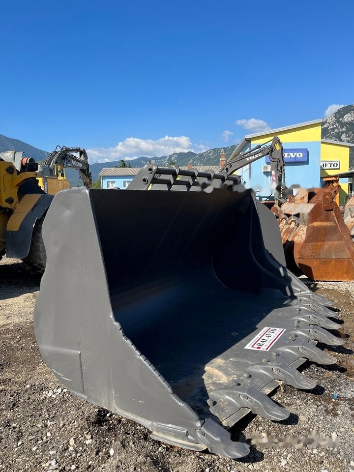 Balavto Loader bucket 3350 mm - Godet pour chargeur: photos 5 Balavto Loader bucket 3350 mm - Godet pour chargeur: photos 5