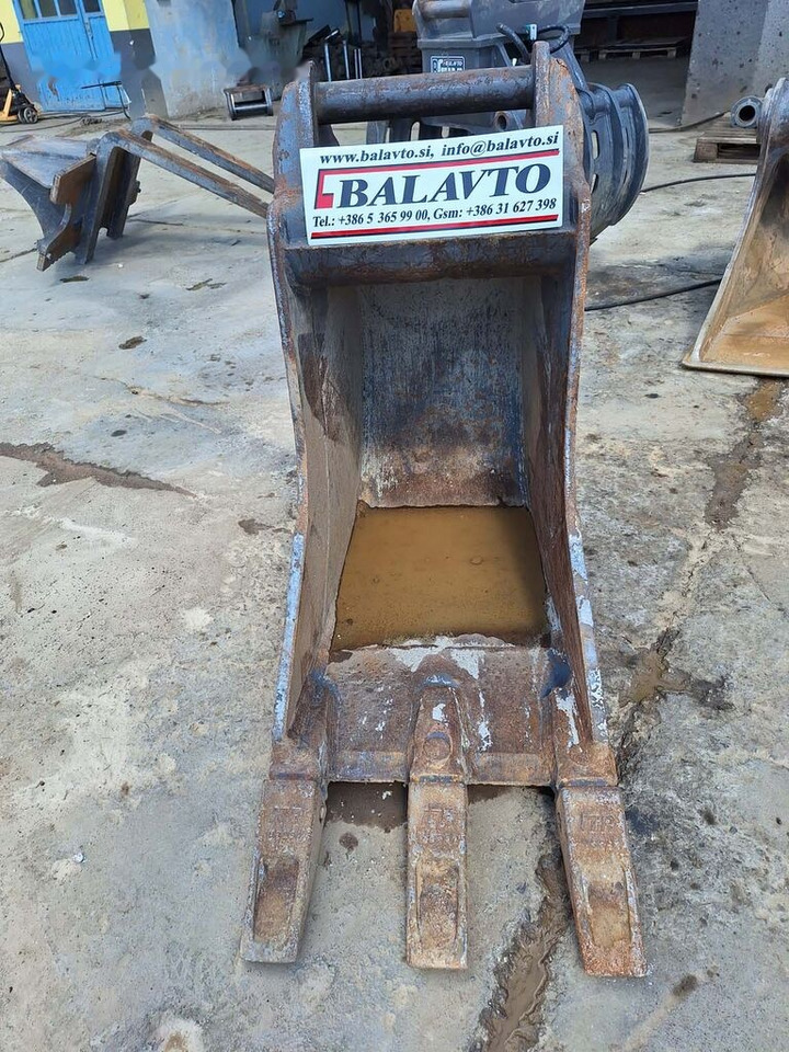 Balavto Trenching bucket 600 mm S60 - Godet pour pelle: photos 2 Balavto Trenching bucket 600 mm S60 - Godet pour pelle: photos 2