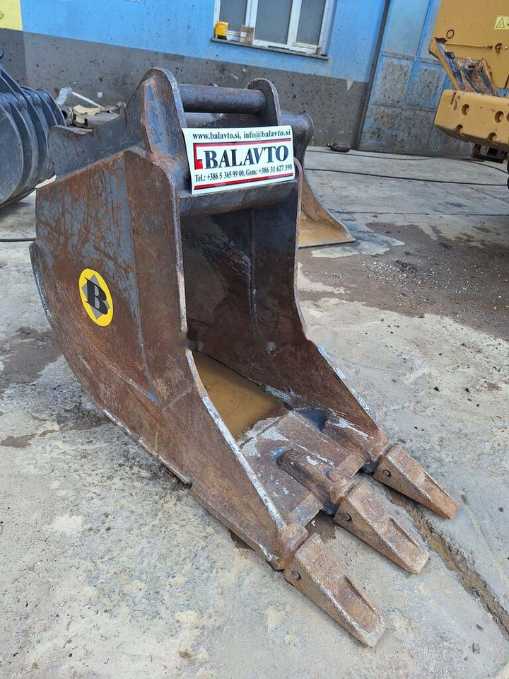 Balavto Trenching bucket 600 mm S60 - Godet pour pelle: photos 1 Balavto Trenching bucket 600 mm S60 - Godet pour pelle: photos 1
