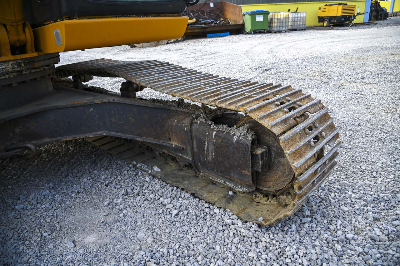 Pelle sur chenille CASE CX240B: photos 21