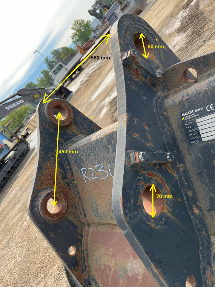 Digging bucket 1200 mm - Godet pour pelle: photos 5 Digging bucket 1200 mm - Godet pour pelle: photos 5