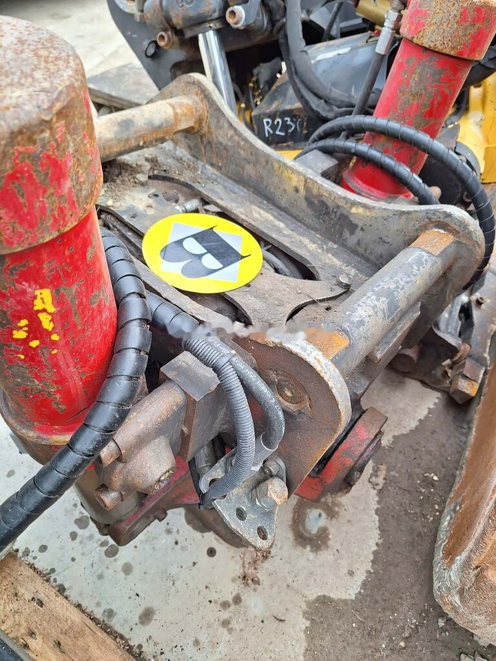 Indexator tiltrotator S60 - Tiltrotator: photos 3 Indexator tiltrotator S60 - Tiltrotator: photos 3