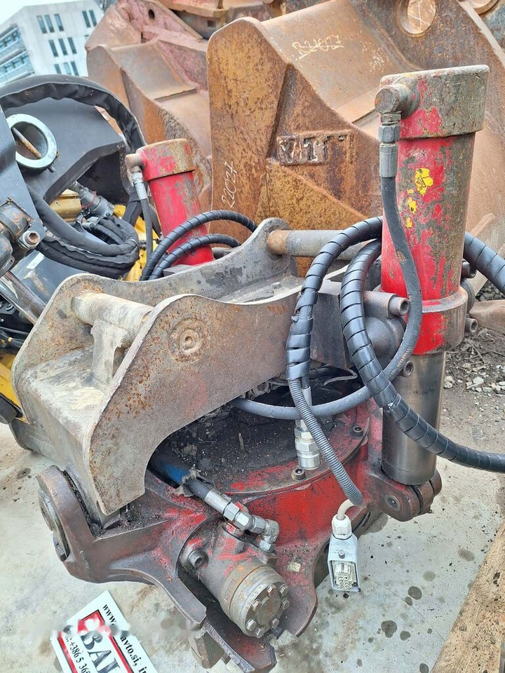Indexator tiltrotator S60 - Tiltrotator: photos 1 Indexator tiltrotator S60 - Tiltrotator: photos 1