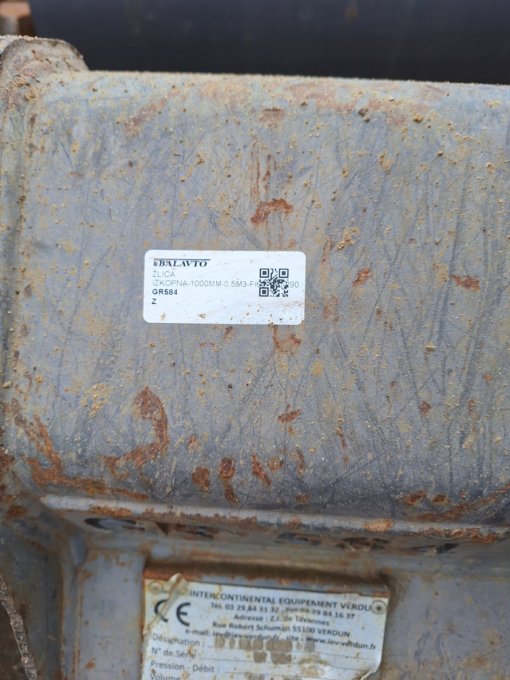 Int. equipment Verdun digging bucket 1000 mm - Godet pour pelle: photos 5 Int. equipment Verdun digging bucket 1000 mm - Godet pour pelle: photos 5