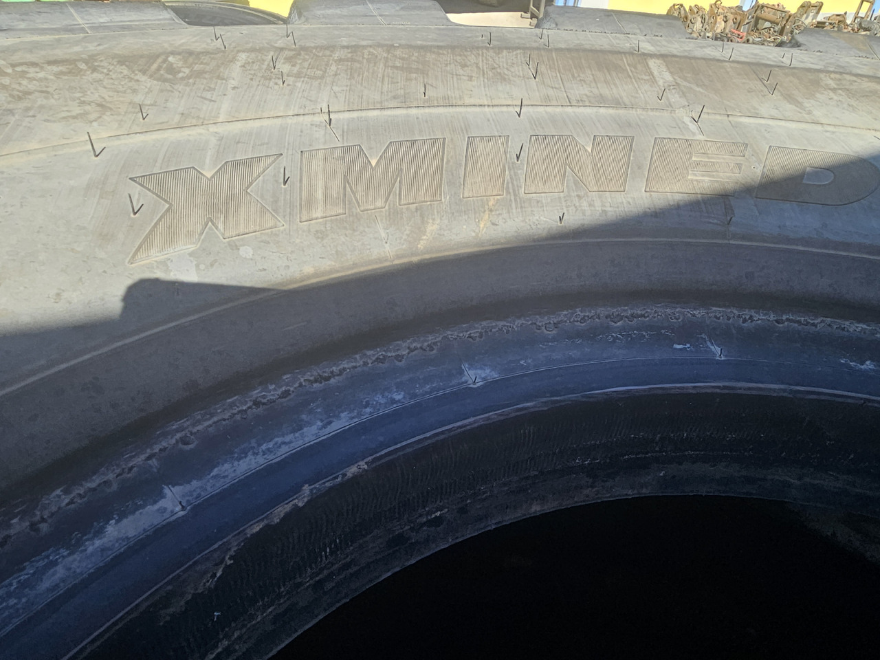 MICHELIN XMINE D2, 35/65R33 - Pneu pour Chargeuse sur pneus: photos 3 MICHELIN XMINE D2, 35/65R33 - Pneu pour Chargeuse sur pneus: photos 3