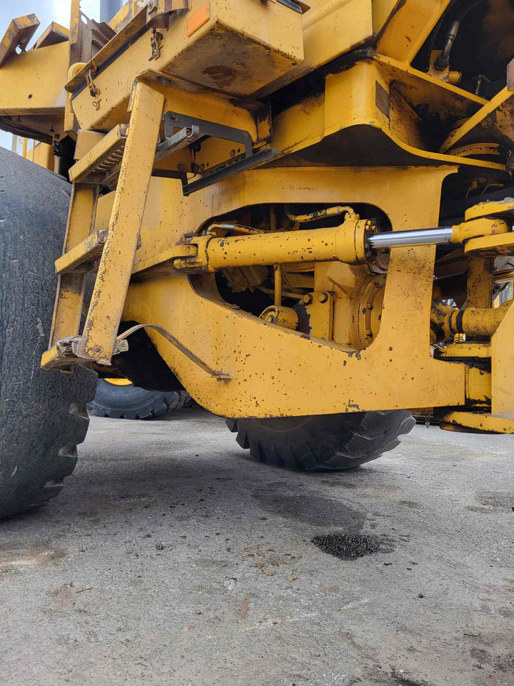 Rear frame - Frame/ Châssis pour Chargeuse: photos 2 Rear frame - Frame/ Châssis pour Chargeuse: photos 2