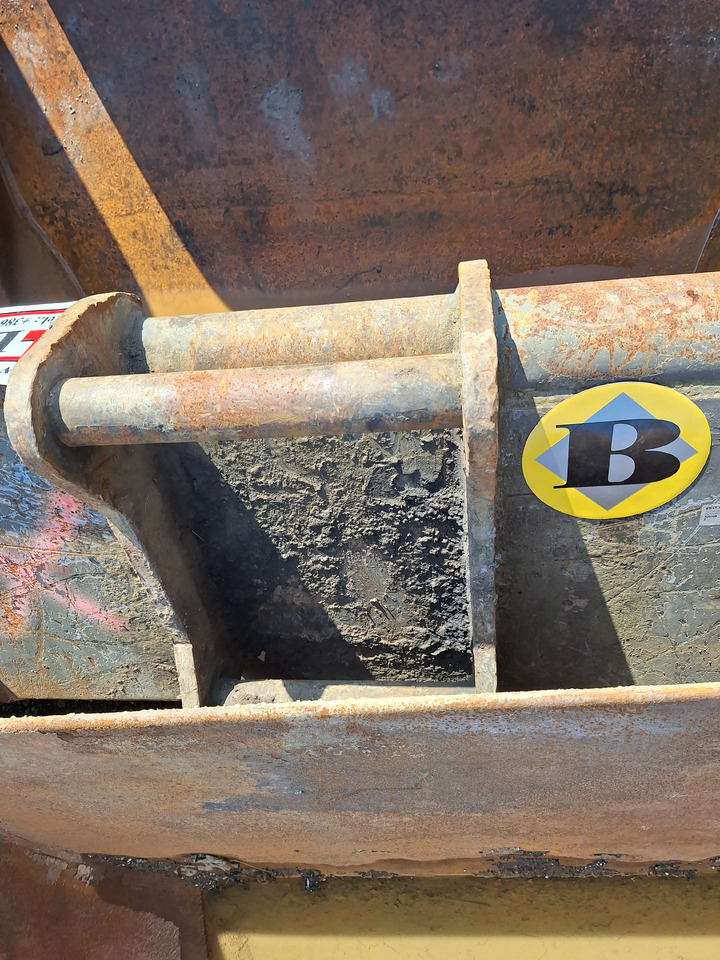 SMP Excavating planning bucket 1550 mm S60 - Godet pour pelle: photos 3 SMP Excavating planning bucket 1550 mm S60 - Godet pour pelle: photos 3