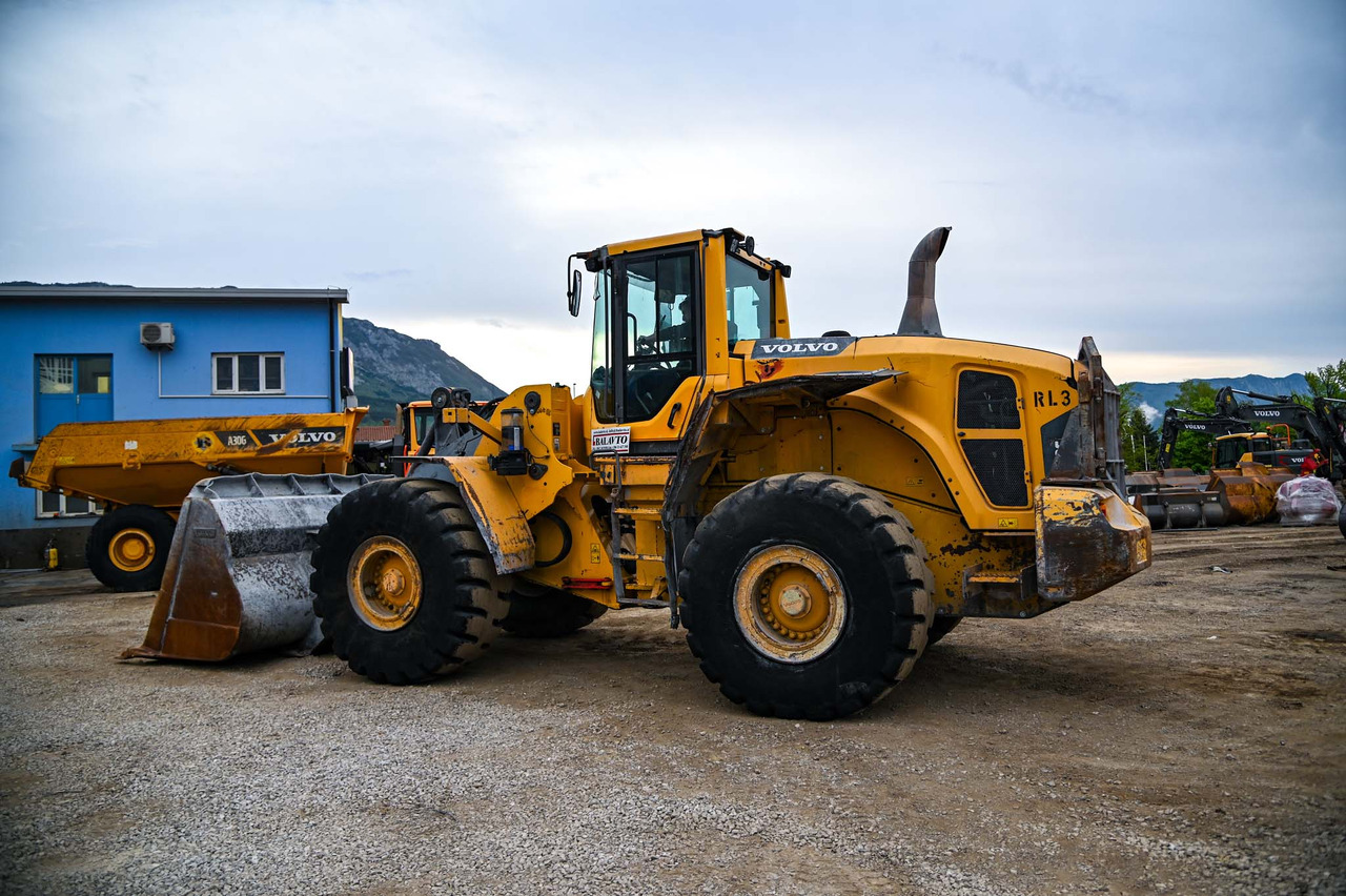 VOLVO L180G - Chargeuse sur pneus: photos 3 VOLVO L180G - Chargeuse sur pneus: photos 3