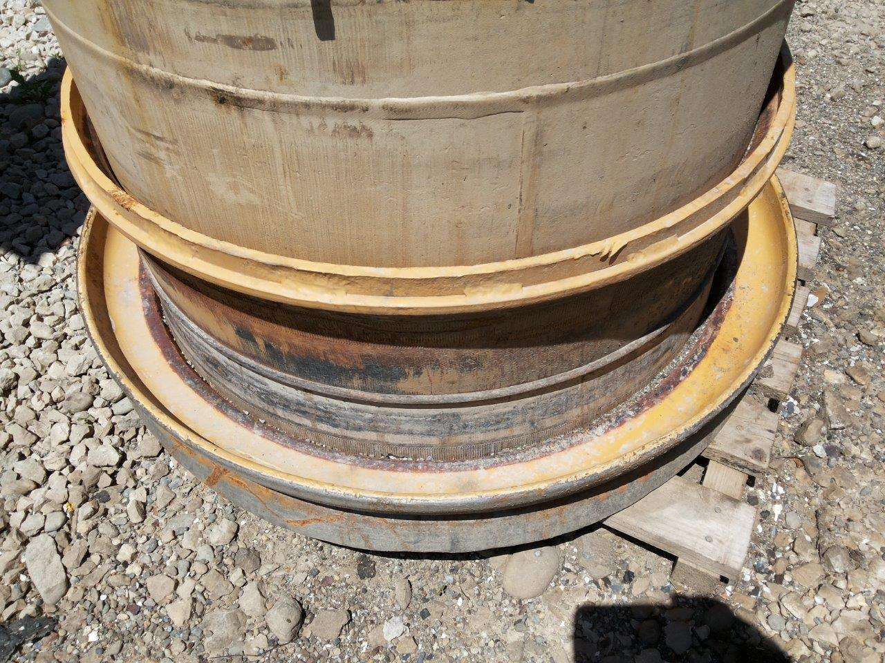 VOLVO L350F - Jante: photos 5 VOLVO L350F - Jante: photos 5