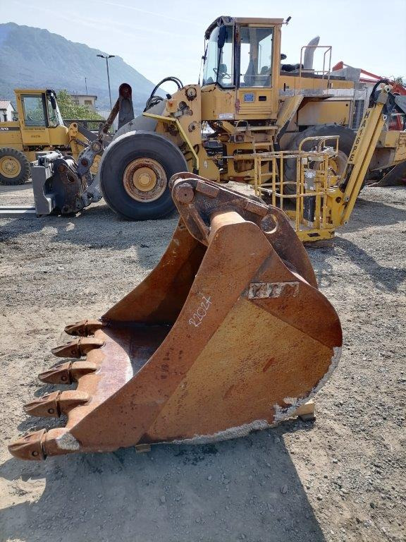 VTN Digging bucket 1300 mm - Godet pour pelle: photos 3 VTN Digging bucket 1300 mm - Godet pour pelle: photos 3