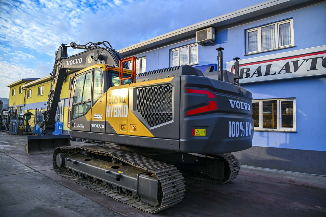 Volvo EC250EL Hybrid - Pelle sur chenille: photos 5 Volvo EC250EL Hybrid - Pelle sur chenille: photos 5
