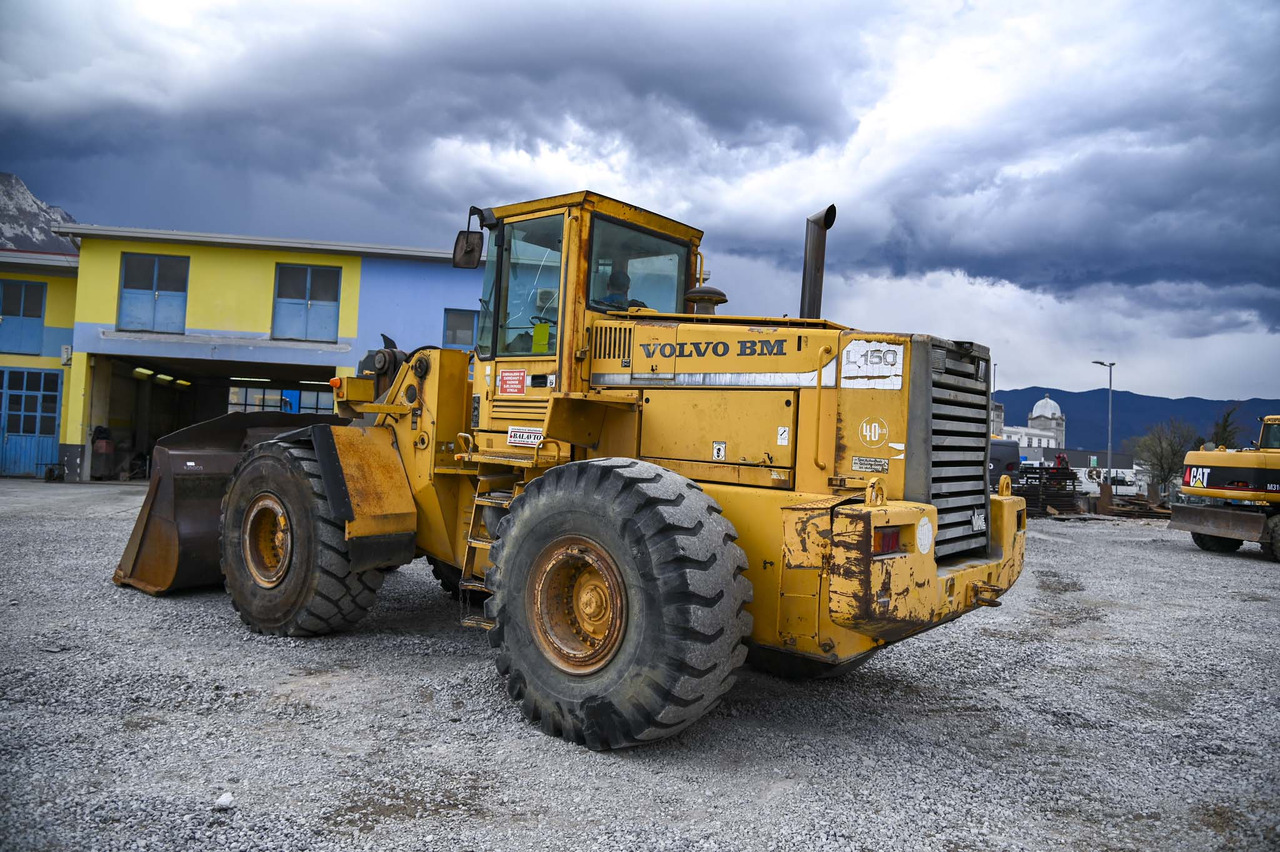 Volvo L150 - Chargeuse sur pneus: photos 4 Volvo L150 - Chargeuse sur pneus: photos 4