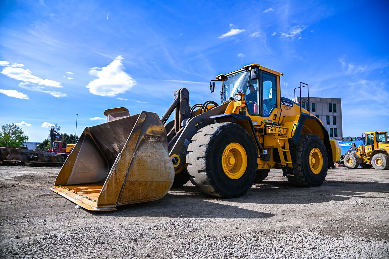 Chargeuse sur pneus Volvo L180H: photos 1