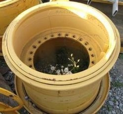 Volvo L220D, L220E, L220F 27x29x3 for tyre 875/65R29 - Jante: photos 1 Volvo L220D, L220E, L220F 27x29x3 for tyre 875/65R29 - Jante: photos 1