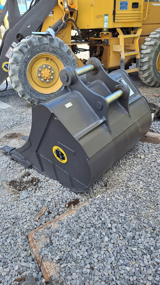 Volvo digging bucket 1200 mm UNI65 - Godet pour pelle pour Pelle: photos 3 Volvo digging bucket 1200 mm UNI65 - Godet pour pelle pour Pelle: photos 3