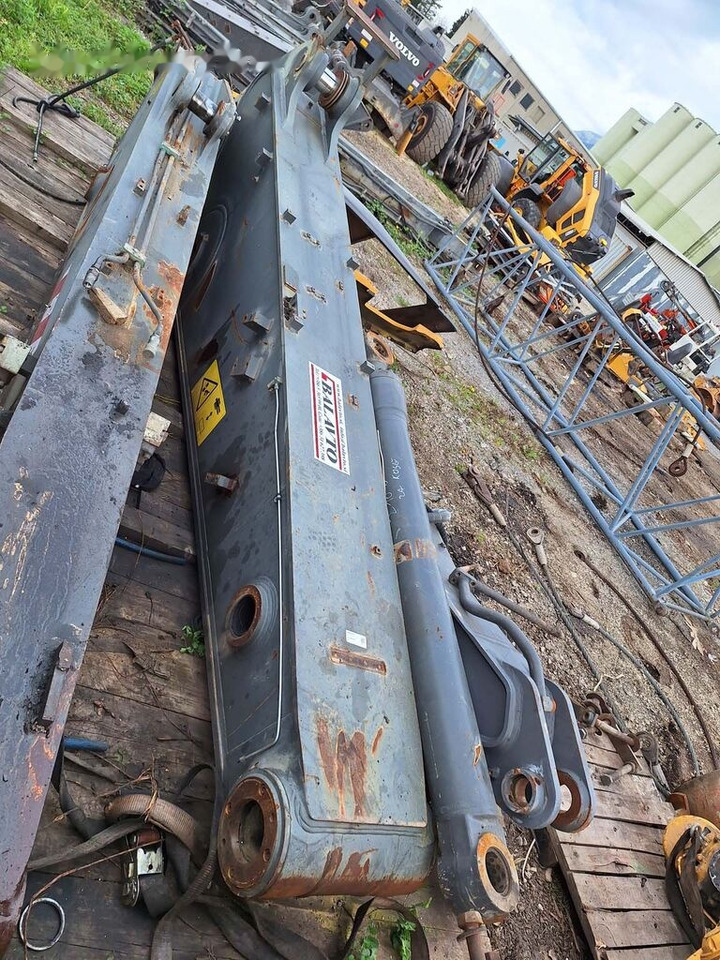 Volvo dipper arm Volvo EC460C - Flèche pour Pelle: photos 2 Volvo dipper arm Volvo EC460C - Flèche pour Pelle: photos 2