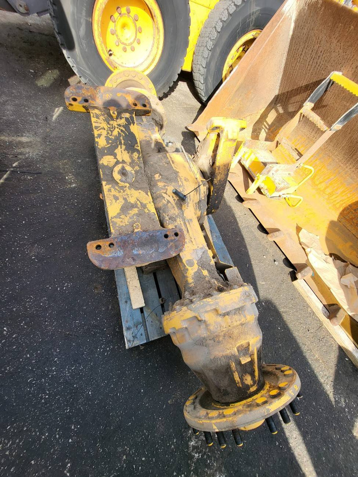 Volvo rear axle en crédit-bail Volvo rear axle: photos 7