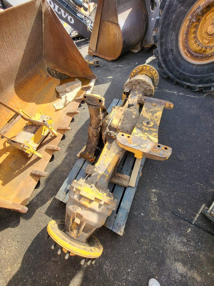 Volvo rear axle - Essieu arrière pour Chargeuse: photos 4 Volvo rear axle - Essieu arrière pour Chargeuse: photos 4