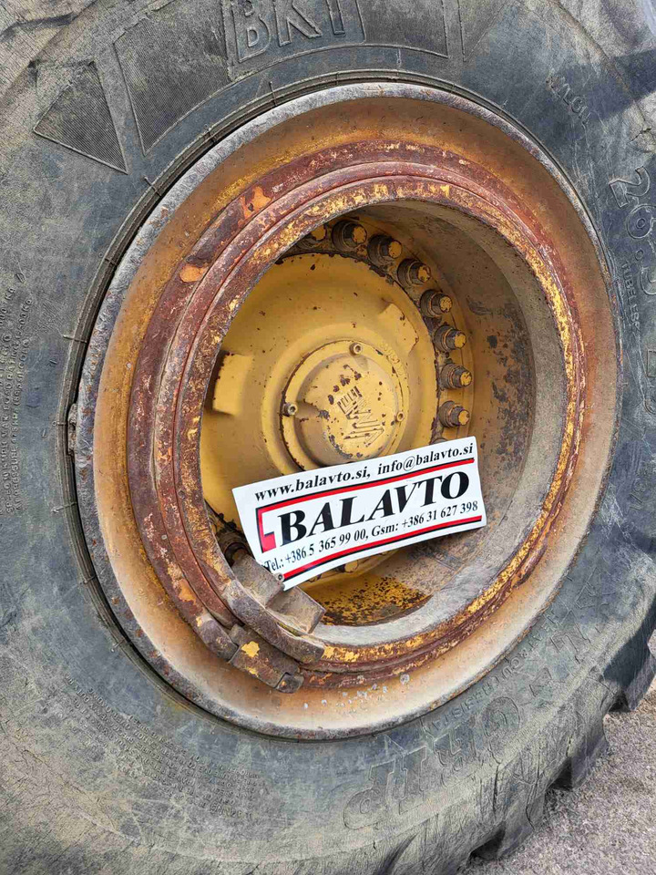 Volvo rims - Jante pour Chargeuse: photos 4 Volvo rims - Jante pour Chargeuse: photos 4