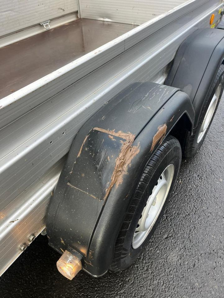 Böckmann AT1 Tandemanhänger - Remorque plateau: photos 5 Böckmann AT1 Tandemanhänger - Remorque plateau: photos 5