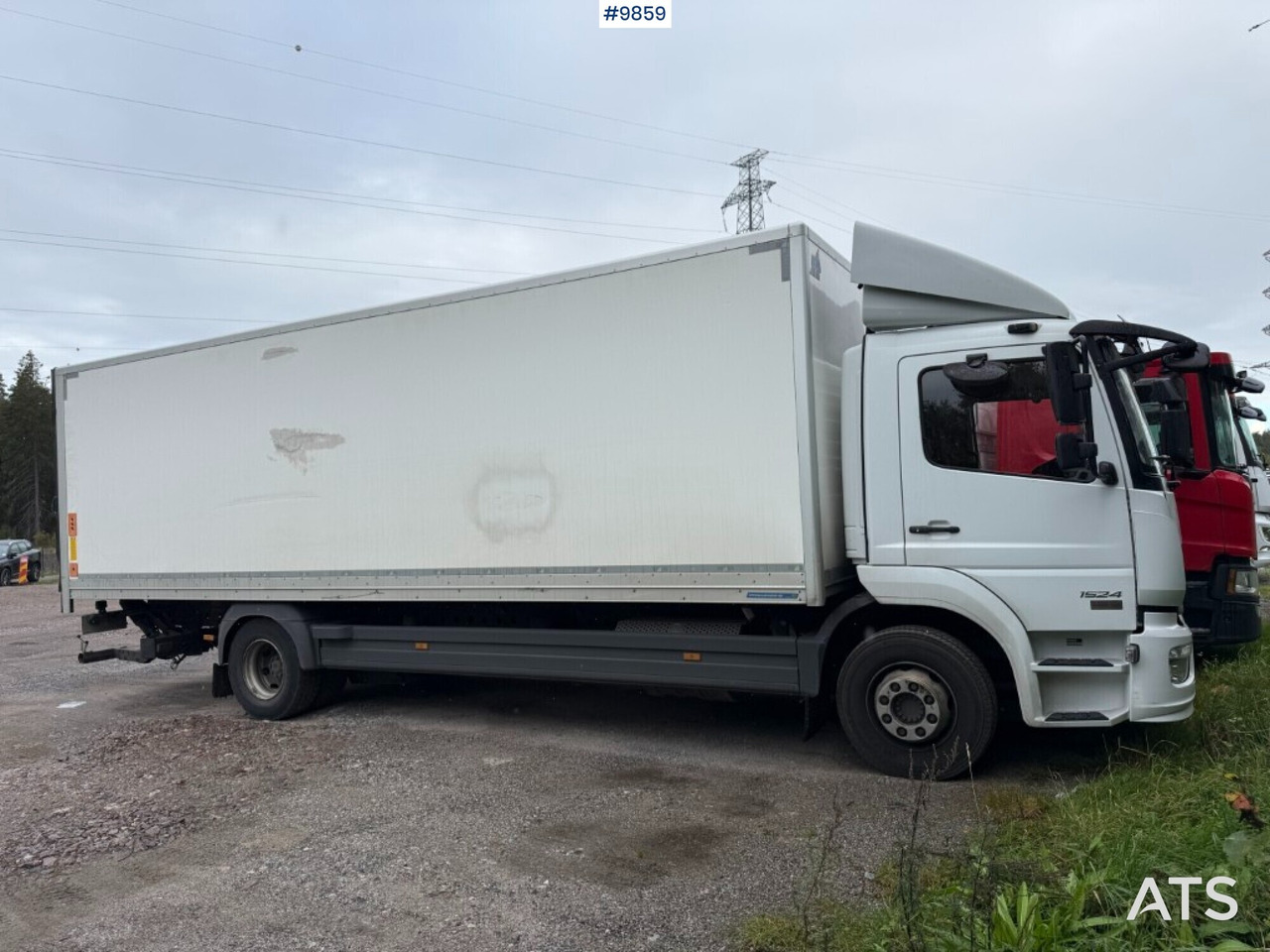 Box Truck Mercedes Benz Atego 1524 with openable side - Camion fourgon: photos 2 Box Truck Mercedes Benz Atego 1524 with openable side - Camion fourgon: photos 2