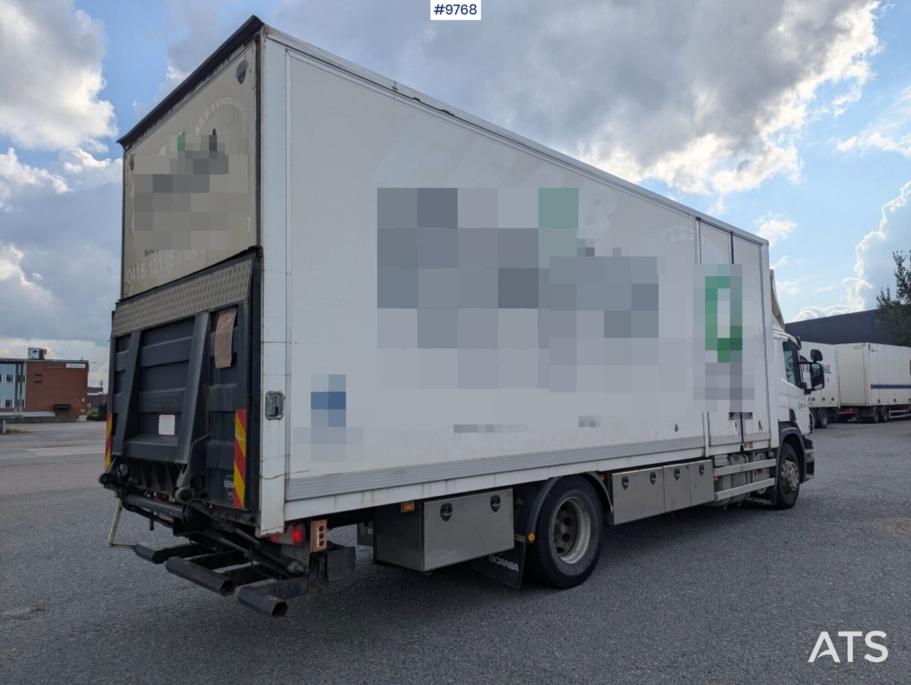 Box Truck Scania P280 4X2 with tail lift - Camion fourgon: photos 4 Box Truck Scania P280 4X2 with tail lift - Camion fourgon: photos 4