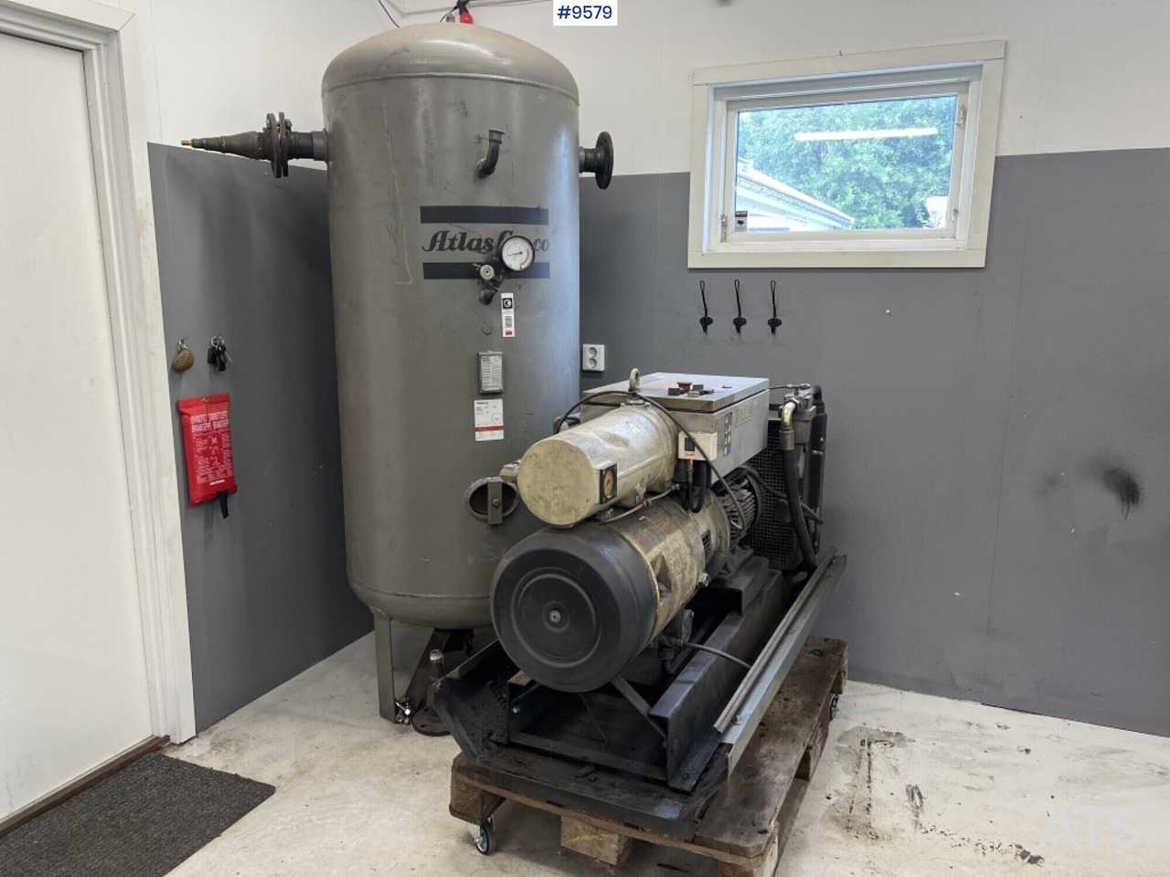 Compressor Mattei ERC1015L KIT with 1000 liter tank - Compresseur d'air: photos 2 Compressor Mattei ERC1015L KIT with 1000 liter tank - Compresseur d'air: photos 2
