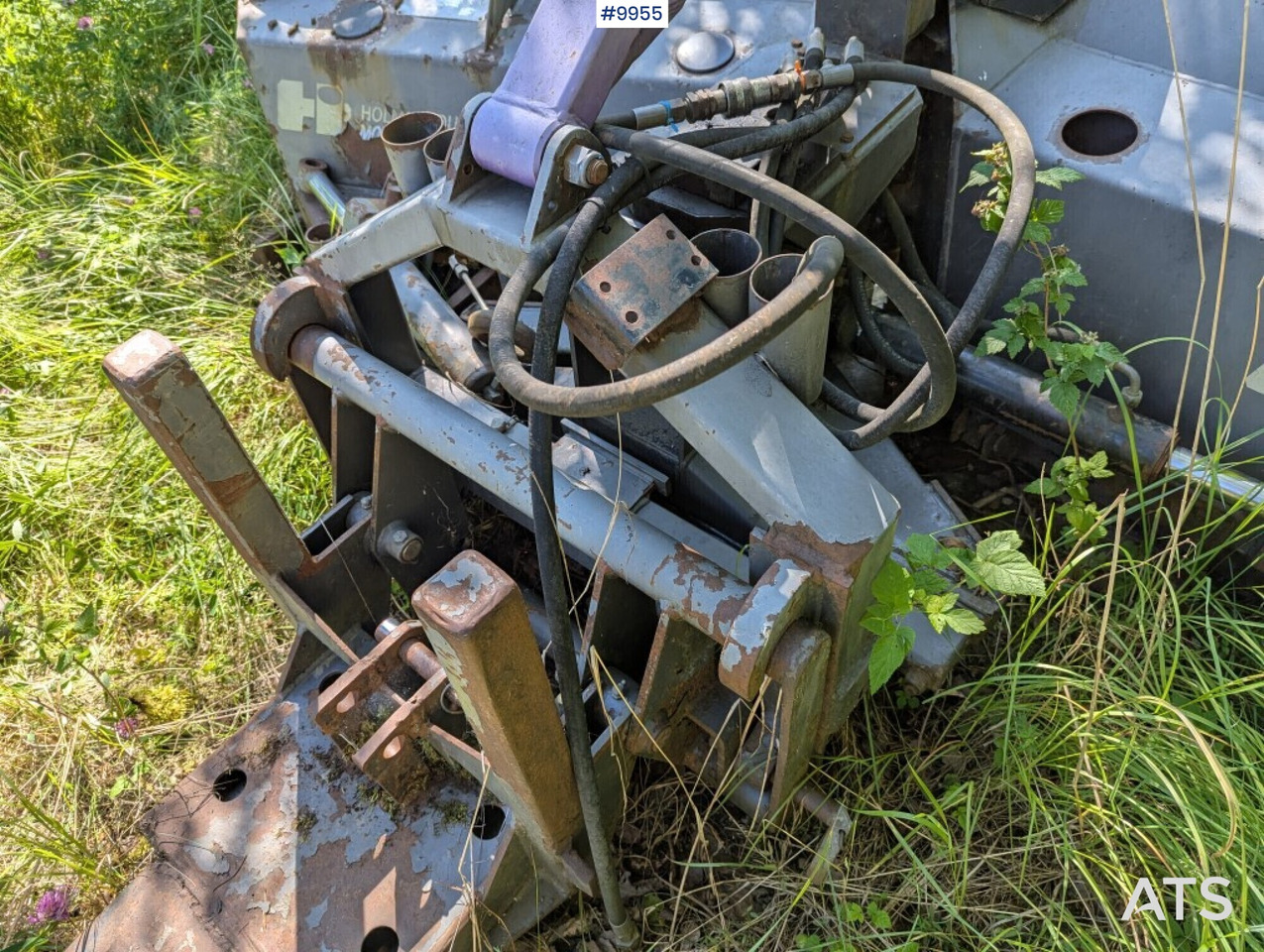 Folding plow-Holms KHV-240 - Lame à neige: photos 5 Folding plow-Holms KHV-240 - Lame à neige: photos 5