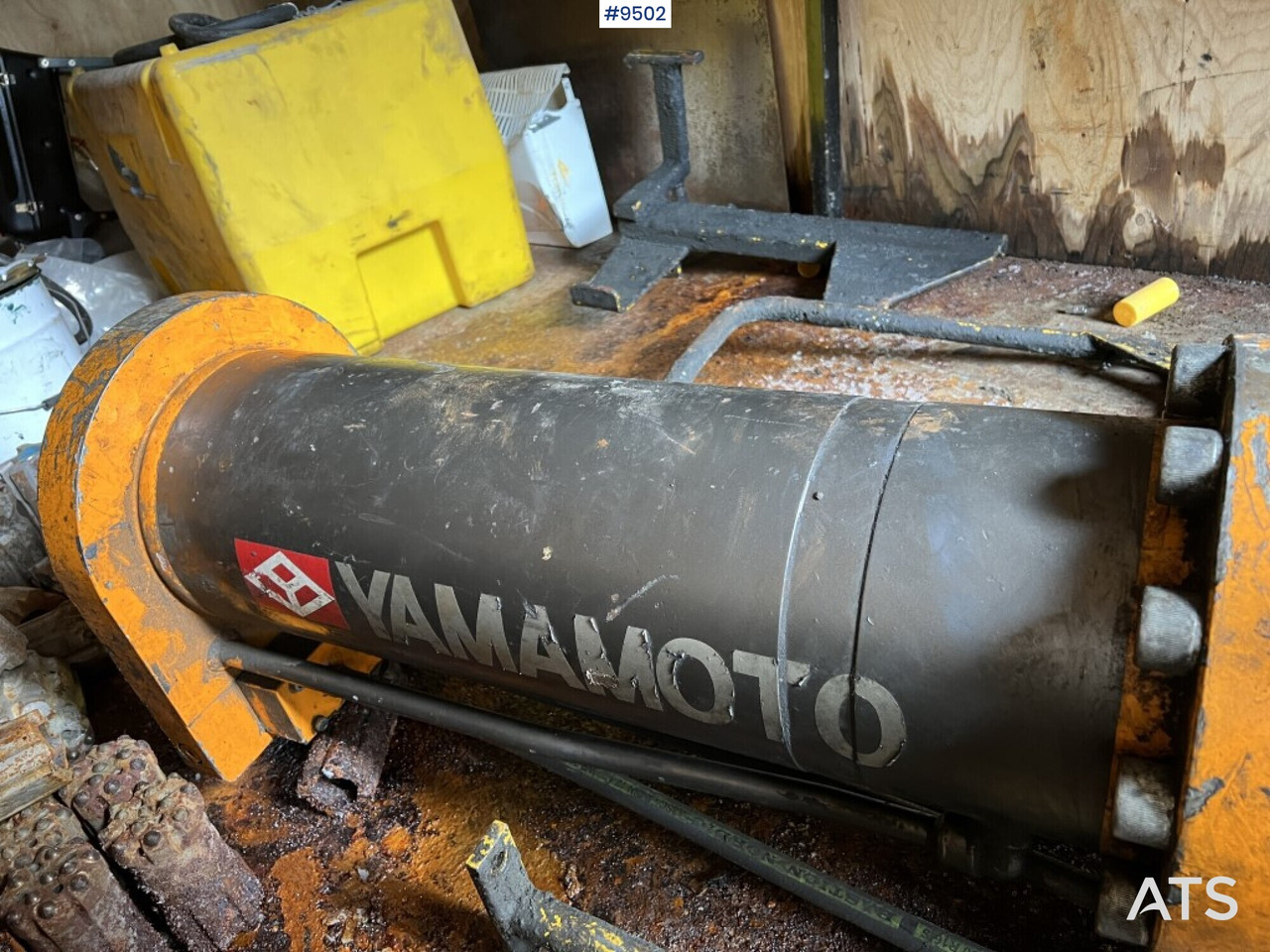 Hydraulic breaker HRB-1000 with extra breaker - Marteau hydraulique pour Engins de chantier: photos 4 Hydraulic breaker HRB-1000 with extra breaker - Marteau hydraulique pour Engins de chantier: photos 4