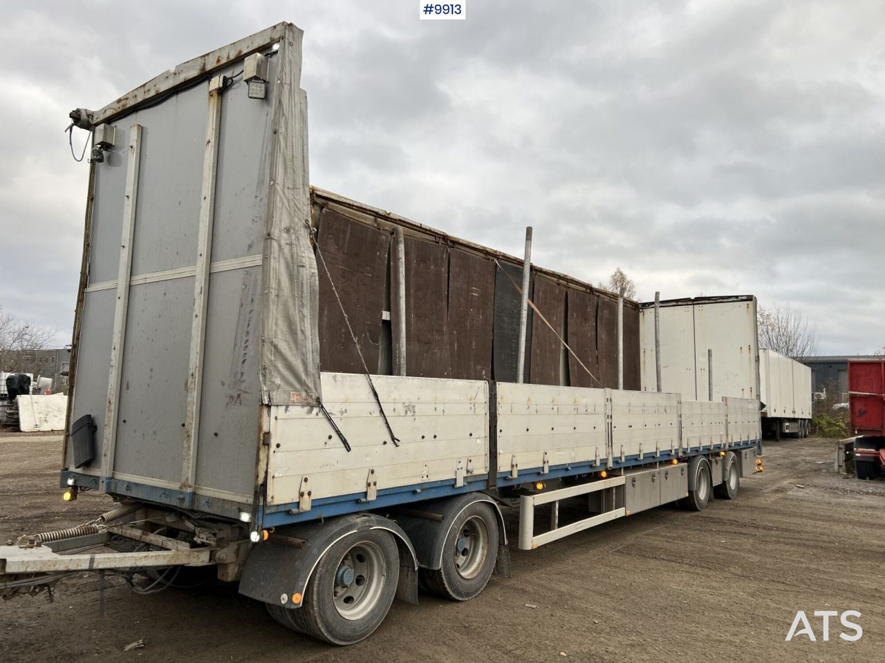 PARATOR SCV 18-20 Truck trailer with folding sides - Remorque plateau: photos 1 PARATOR SCV 18-20 Truck trailer with folding sides - Remorque plateau: photos 1