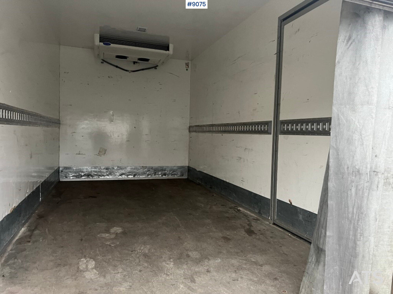 Refrigerated truck - Renault Master - Utilitaire frigorifique: photos 5 Refrigerated truck - Renault Master - Utilitaire frigorifique: photos 5