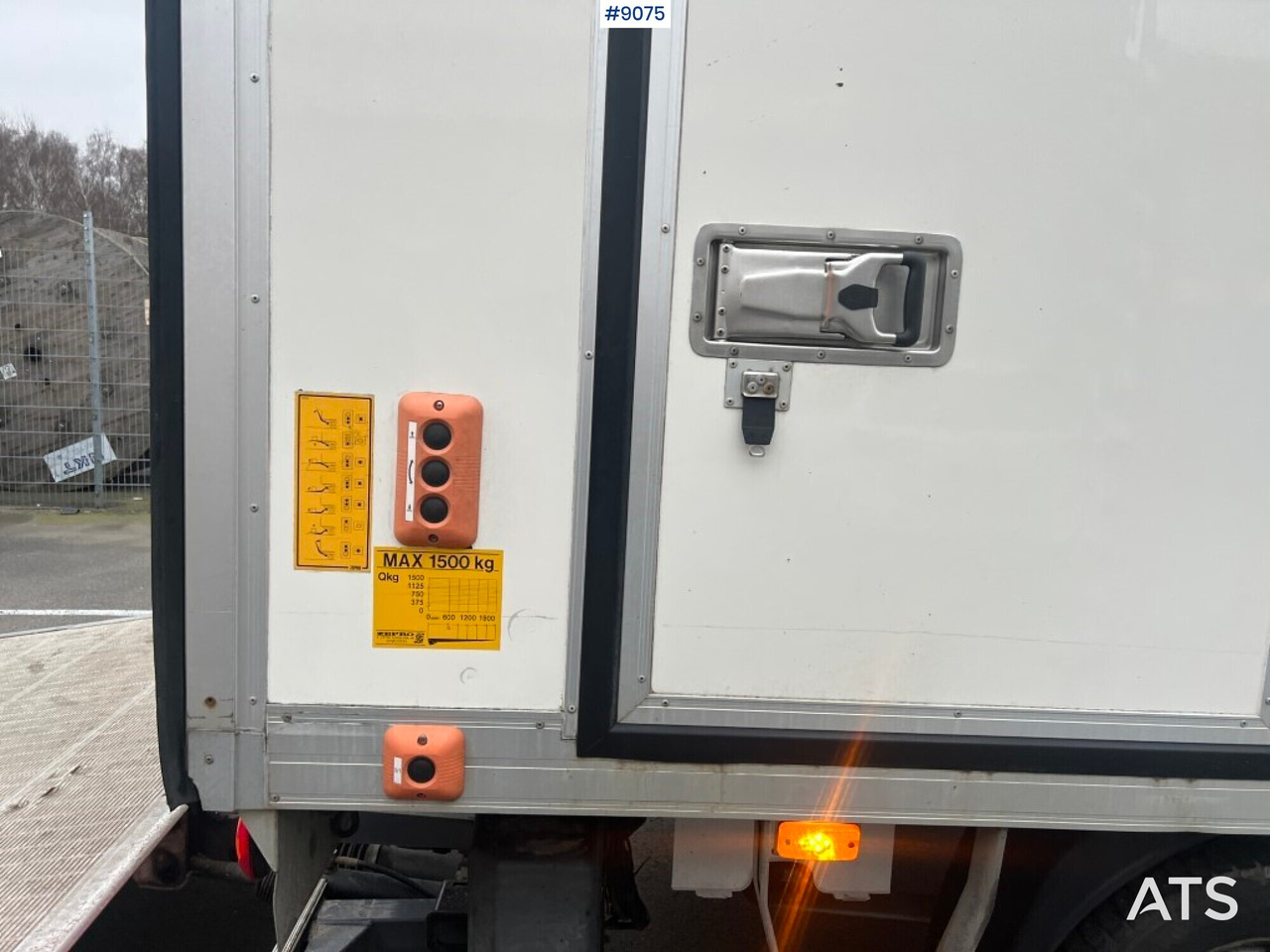 Refrigerated truck - Renault Master - Utilitaire frigorifique: photos 4 Refrigerated truck - Renault Master - Utilitaire frigorifique: photos 4
