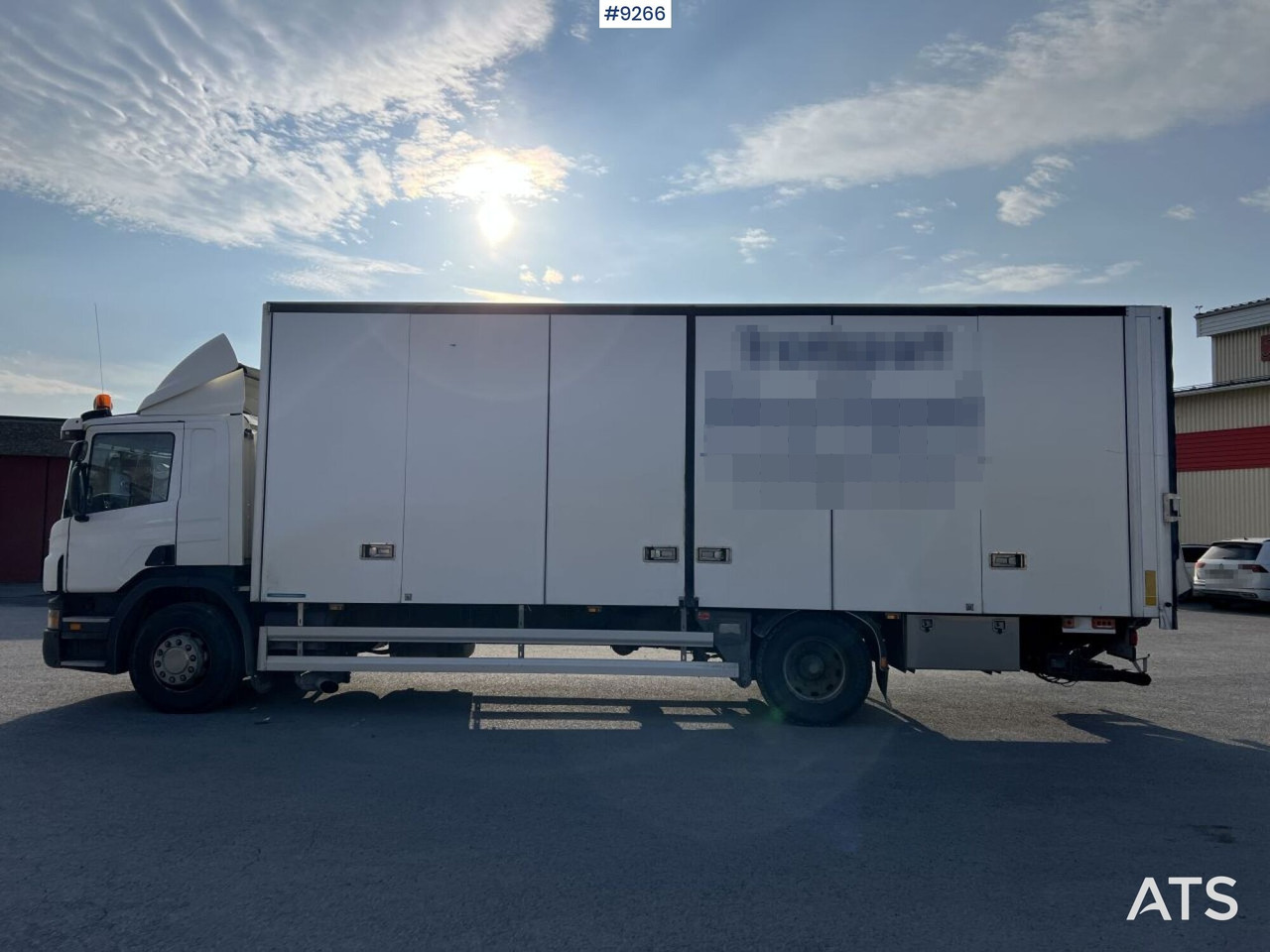 Camion fourgon Scania P280 Van with tailgate lift: photos 12