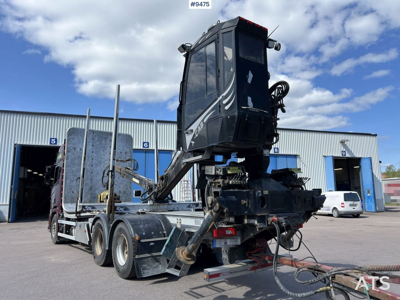 Scania R580 Logging truck with crane and trailer - Camion grumier: photos 4 Scania R580 Logging truck with crane and trailer - Camion grumier: photos 4