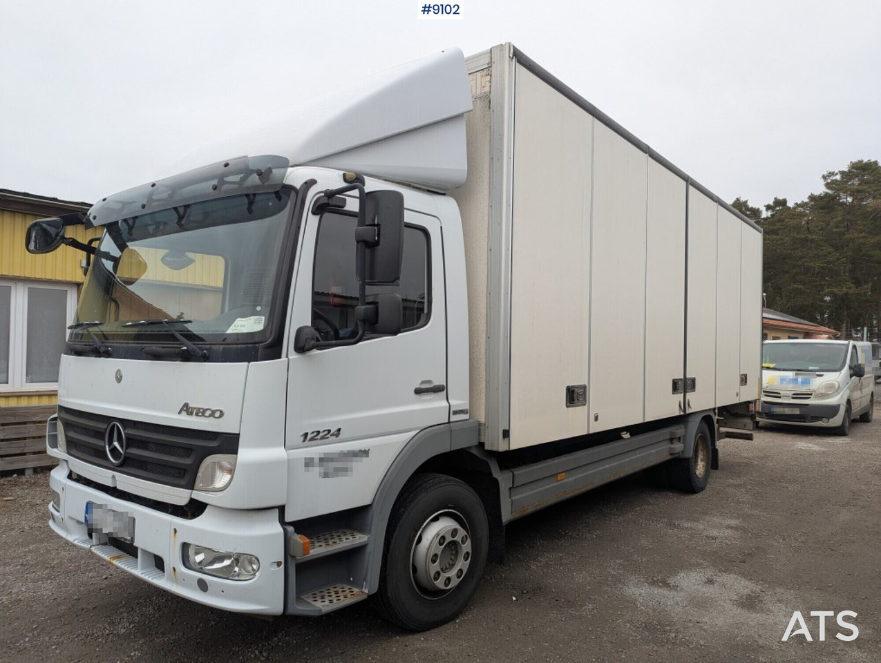 Skåpbil distribution Mercedes Benz 1224 L 4X2 - Camion fourgon: photos 1 Skåpbil distribution Mercedes Benz 1224 L 4X2 - Camion fourgon: photos 1