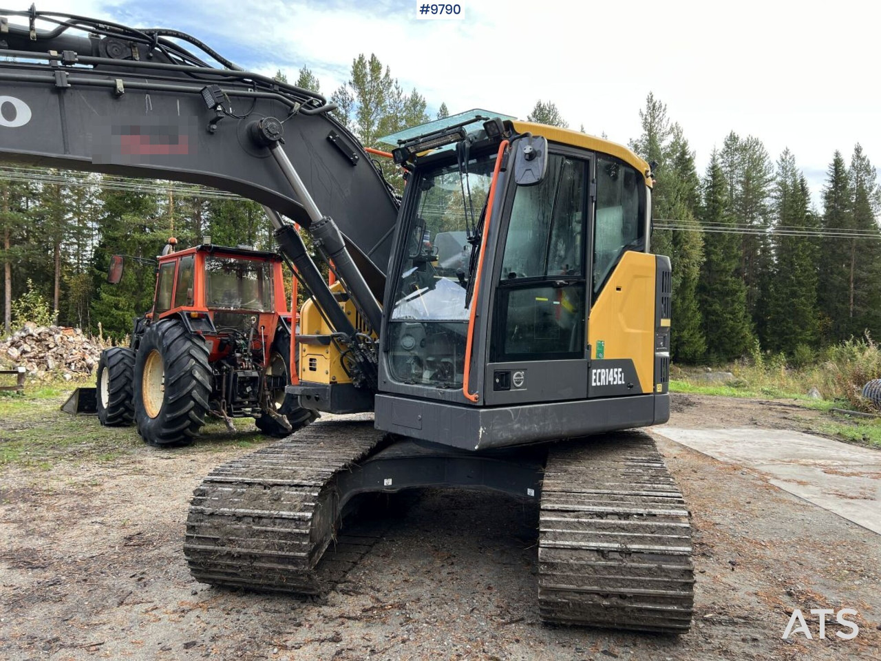 VOLVO ECR145 EL Excavator with attachments - Pelle sur chenille: photos 2 VOLVO ECR145 EL Excavator with attachments - Pelle sur chenille: photos 2