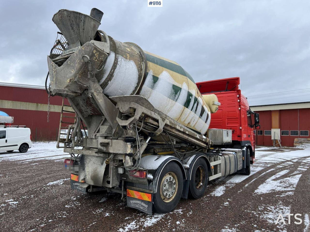 Volvo FM 6X2 Quick lock with concrete rotator (VIDEO) - Camion malaxeur: photos 5 Volvo FM 6X2 Quick lock with concrete rotator (VIDEO) - Camion malaxeur: photos 5