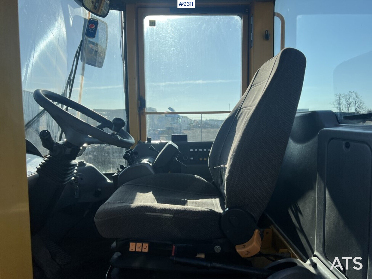 Wheel loader Volvo L50 D - Chargeuse sur pneus: photos 5 Wheel loader Volvo L50 D - Chargeuse sur pneus: photos 5