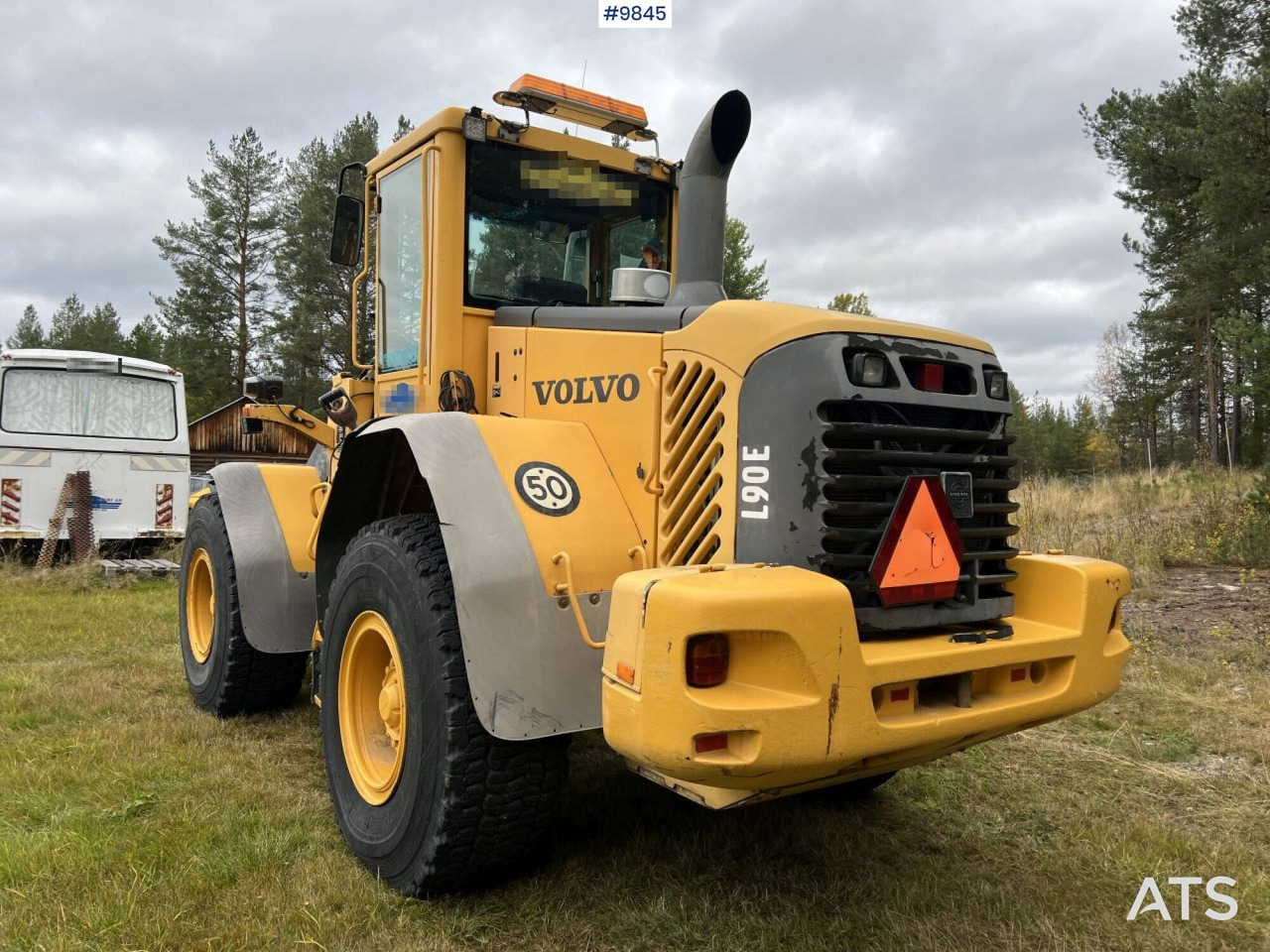 Wheel loader Volvo L90E - Chargeuse sur pneus: photos 4 Wheel loader Volvo L90E - Chargeuse sur pneus: photos 4