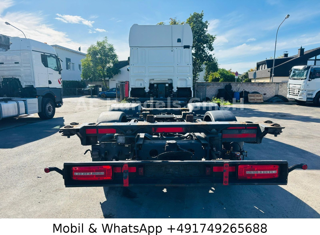 DAF XF480 SSC BDF *Retarder/Lenk+Lift/ACC/2xTank/AHK - Camion porte-conteneur/ Caisse mobile: photos 4 DAF XF480 SSC BDF *Retarder/Lenk+Lift/ACC/2xTank/AHK - Camion porte-conteneur/ Caisse mobile: photos 4